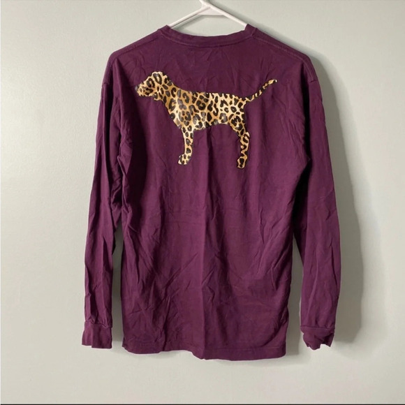 Pink Victoria’s Secret Plum Leopard Dog Long Sleeve Top - Picture 1 of 4